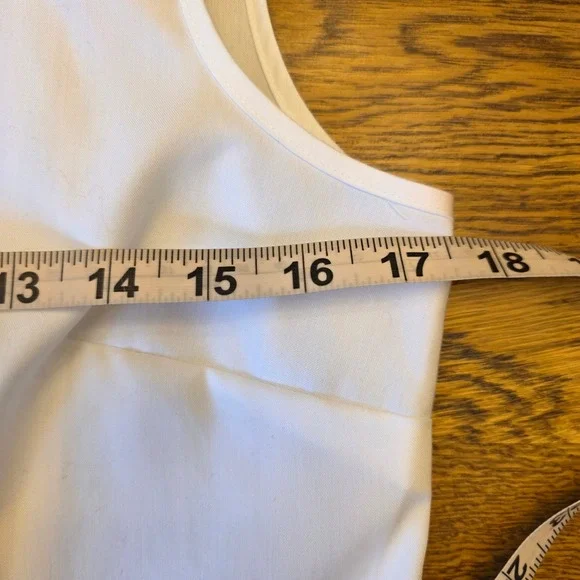 Jones New York Signature Womens S Sleeveless Button Down Shirt White Career Work - Picture 4 of 9